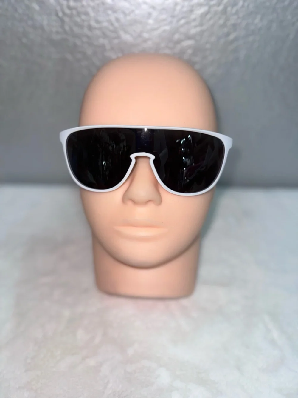 White Shield-Style Women's Sunglasses